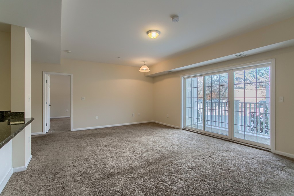 34 Burnham Road, Unit 105 Methuen, MA 01844 - Photo 16 of 30 Gallery Image 16