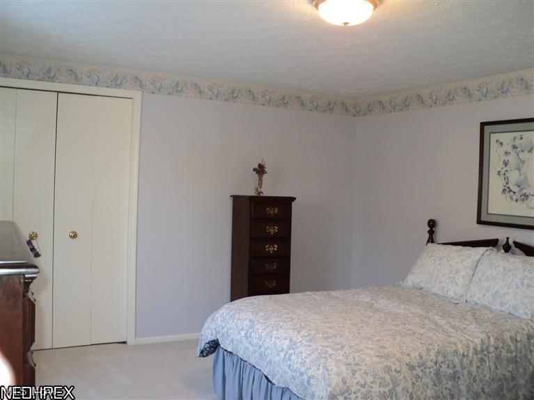 32000 Cedar Road Cleveland, OH 44124 - Photo 14 of 16 Gallery Image 14