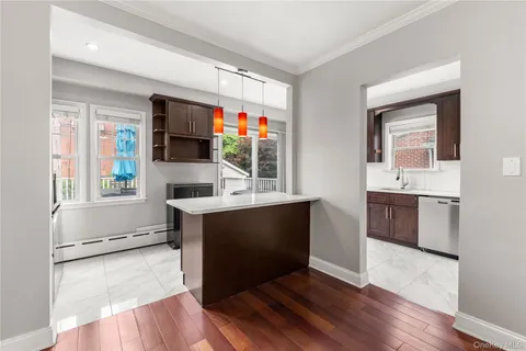 $1,250,000 | 61-48 220th Street | Oakland Gardens