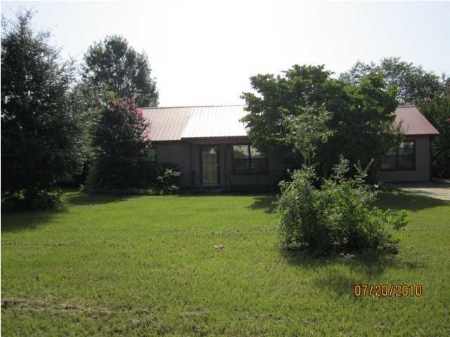 108 Stephens Lane Crestview, FL 32539 - Photo 1 of 17 Gallery Image 1