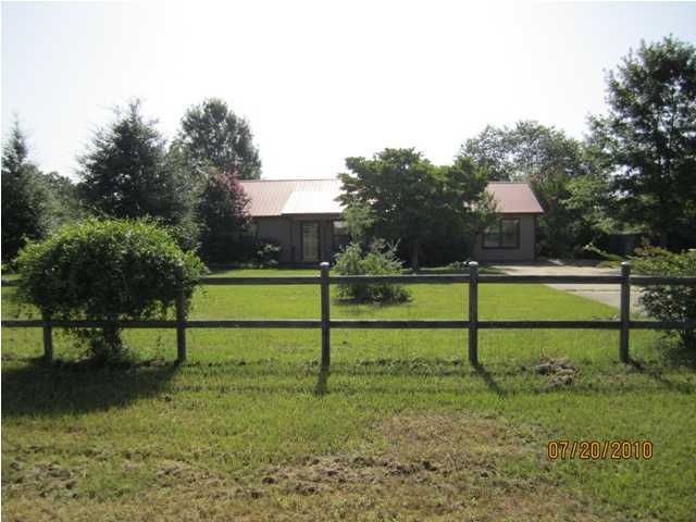 108 Stephens Lane Crestview, FL 32539 - Photo 14 of 17 Gallery Image 14