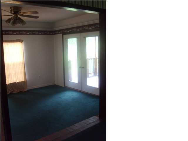 108 Stephens Lane Crestview, FL 32539 - Photo 6 of 17 Gallery Image 6