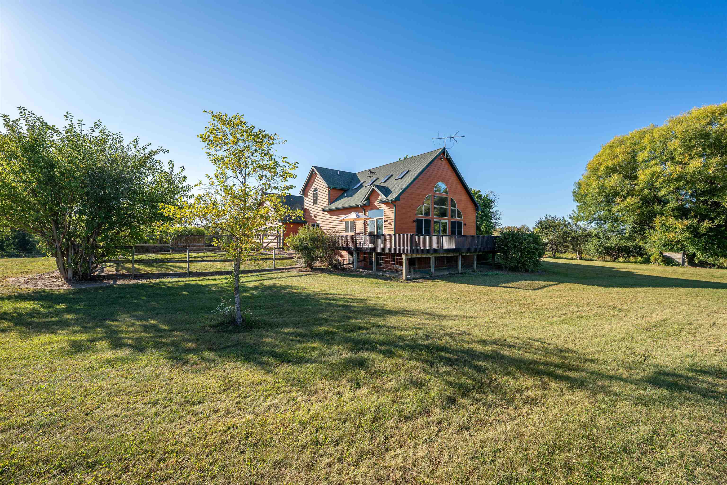 4505 South Chana Road Chana, IL 61015 - Photo 8 of 77
