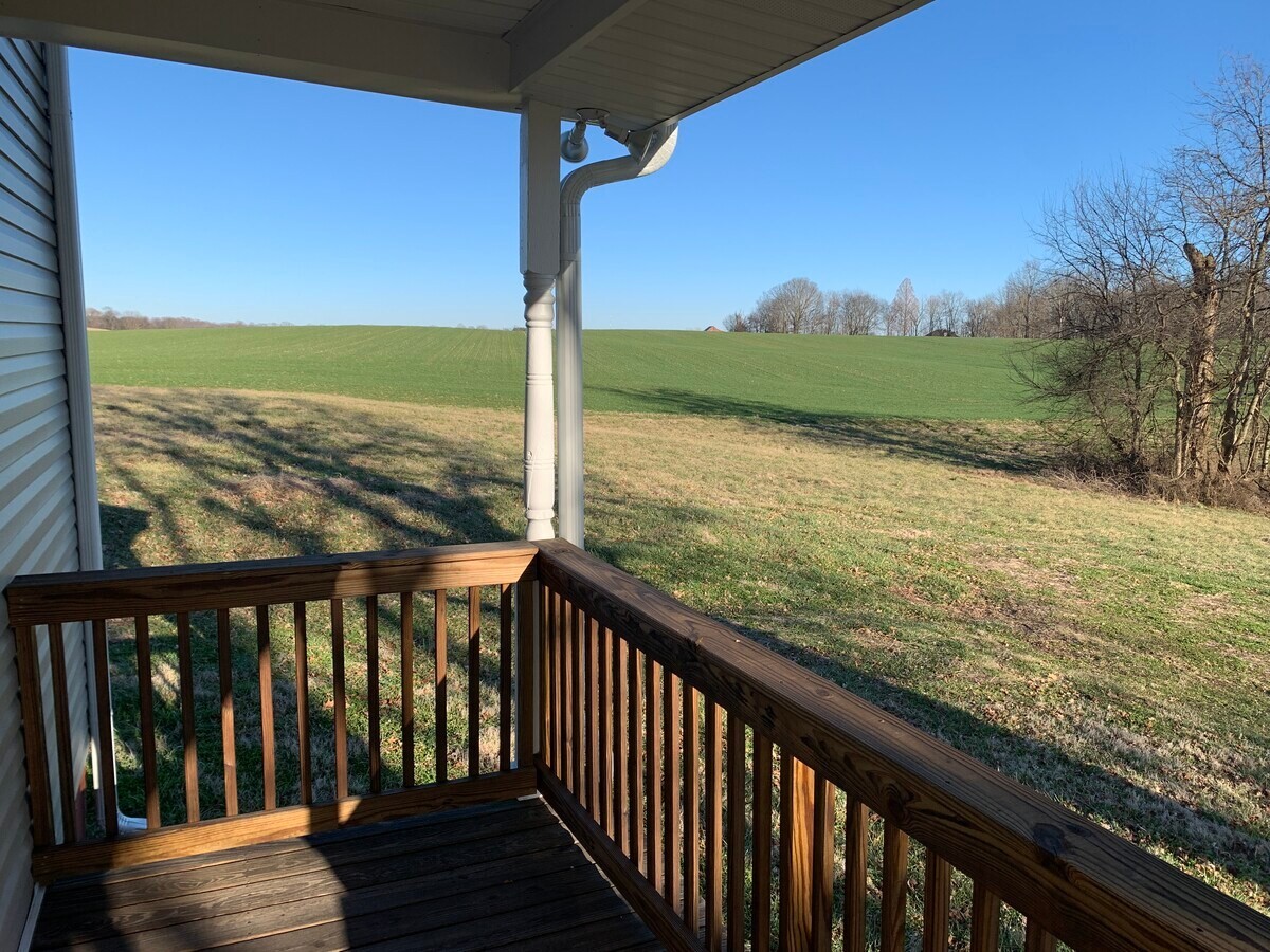 4250 Louis Draughon Road Springfield, TN 37172 - Photo 2 of 11