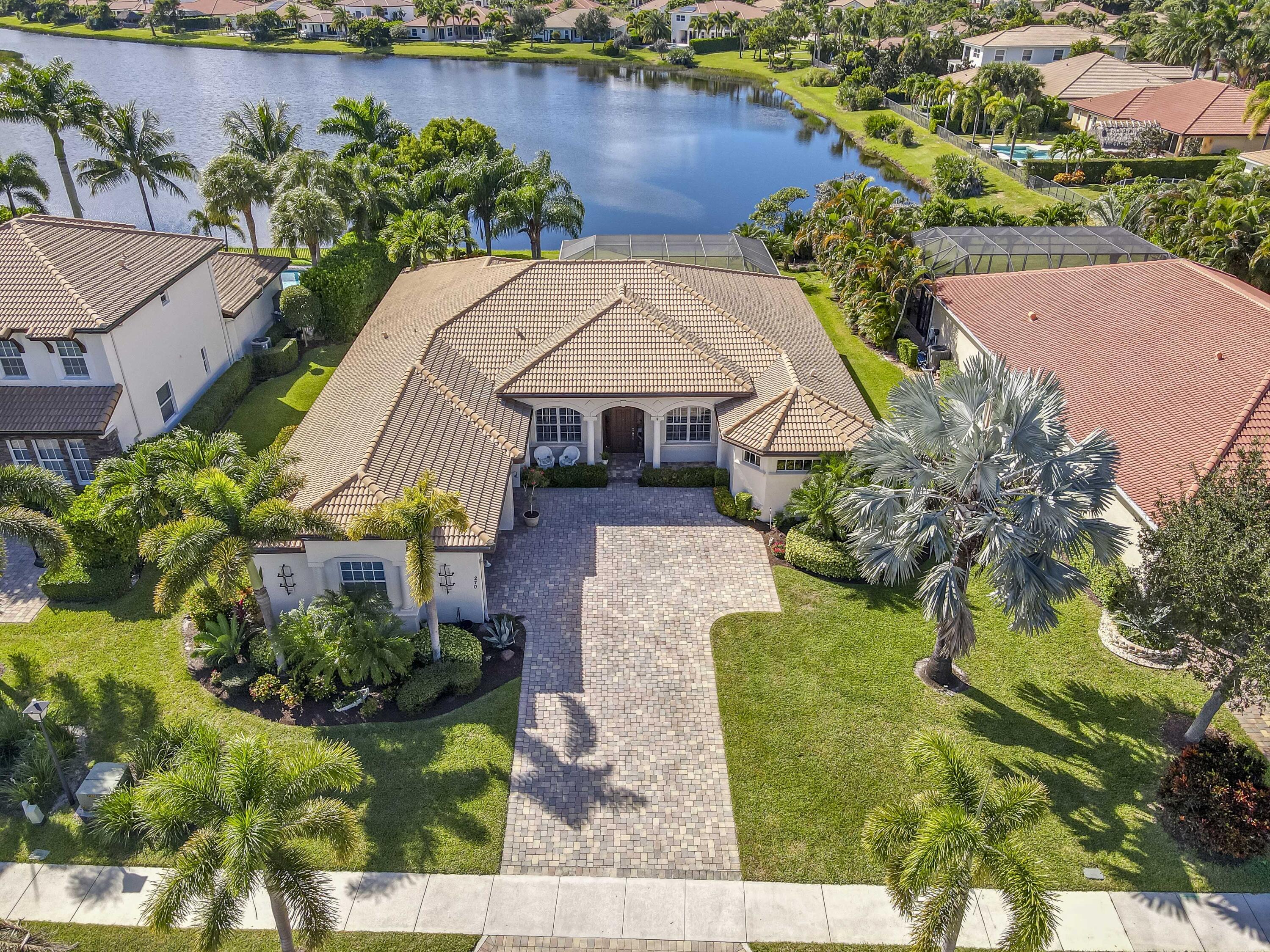 270 Rudder Cay Way