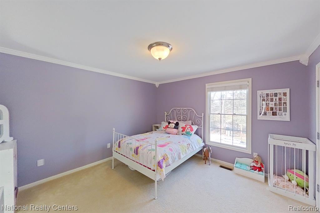 48537 Antique Road Canton, MI 48187 - Photo 36 of 44