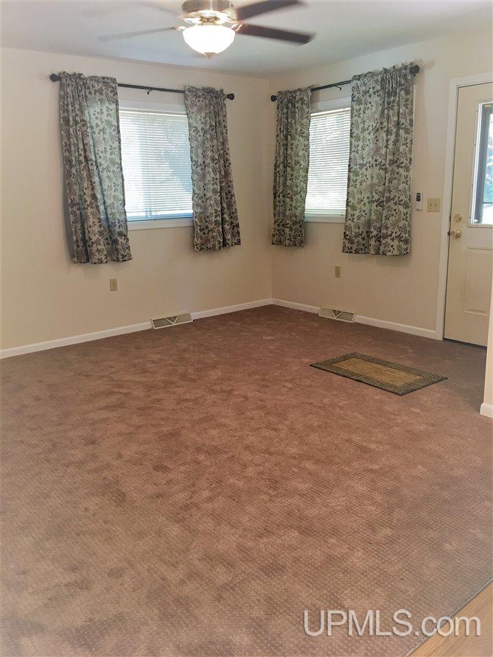 408 Jasper Street Ishpeming, MI 49849 - Photo 19 of 32