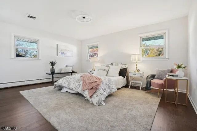 $899,900 | 16 Jaclyn Drive, East Hanover, NJ 07936