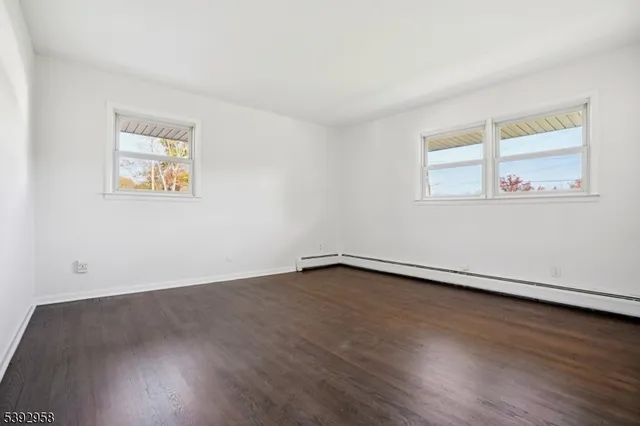 $899,900 | 16 Jaclyn Drive, East Hanover, NJ 07936