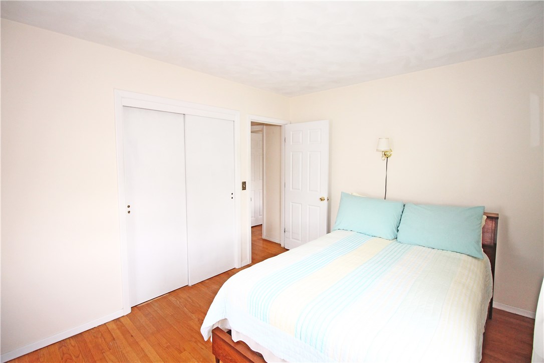 10 Pocono Road Middletown, RI 02842 - Photo 24 of 41