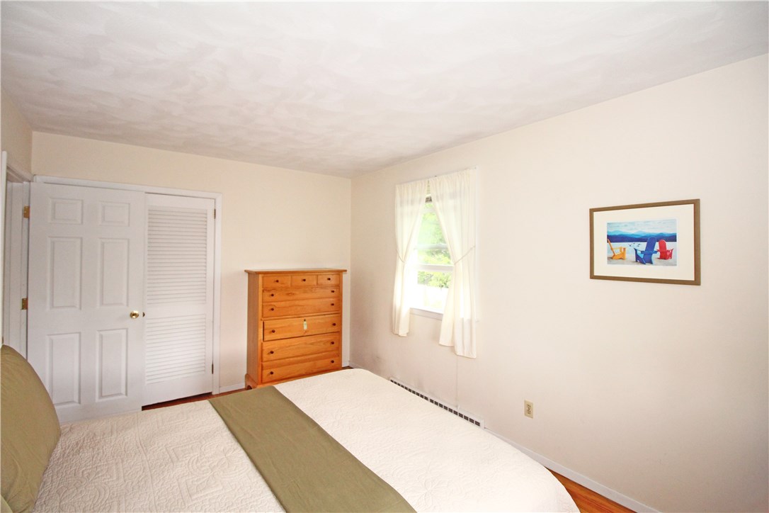 10 Pocono Road Middletown, RI 02842 - Photo 27 of 41