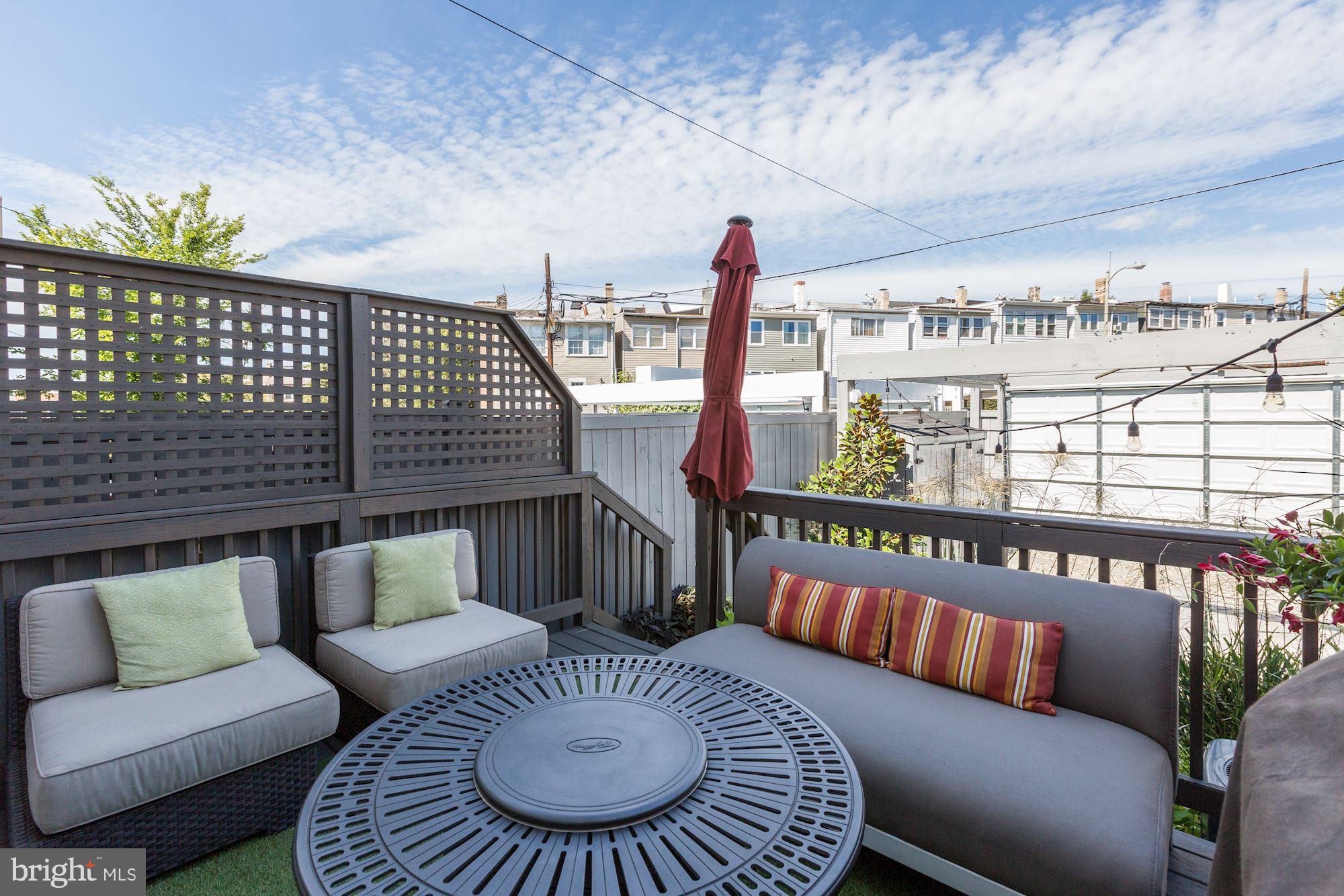 509 Decatur Street Northwest Washington, DC 20011 - Photo 11 of 27 Sundeck
