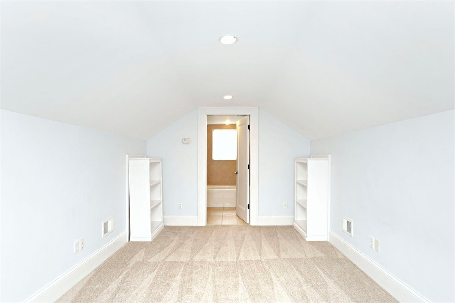 429 Dudley Road Lexington, KY 40502 - Photo 22 of 30 Listing Photo