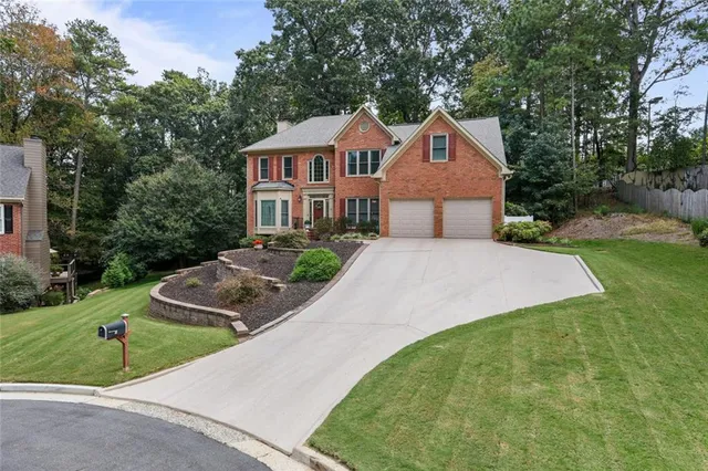 $744,900 | 335 Dunhill Way Court, Alpharetta, GA 30005