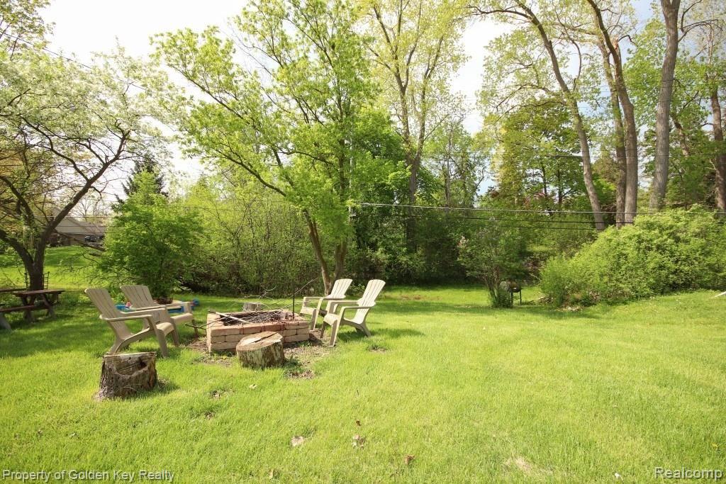 37520 West 8 Mile Road Farmington Hills, MI 48167 - Photo 6 of 26