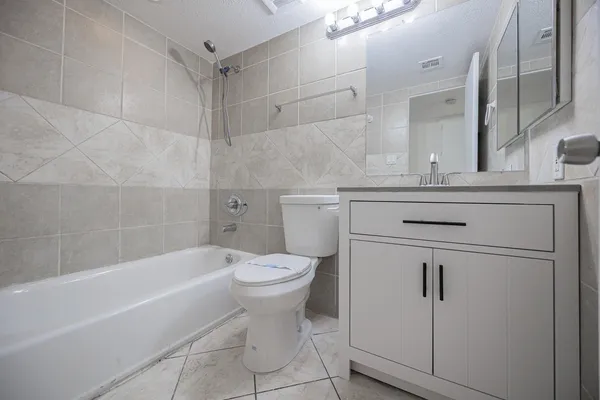 $1,450 | 4615 East Jones Avenue, Phoenix, AZ 85040