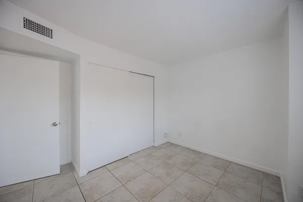 $1,450 | 4615 East Jones Avenue, Phoenix, AZ 85040