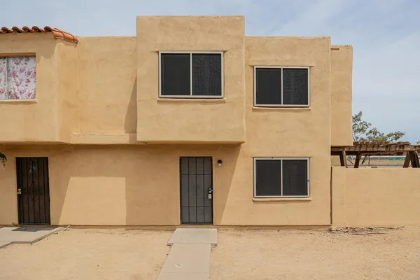 $1,450 | 4615 East Jones Avenue, Phoenix, AZ 85040