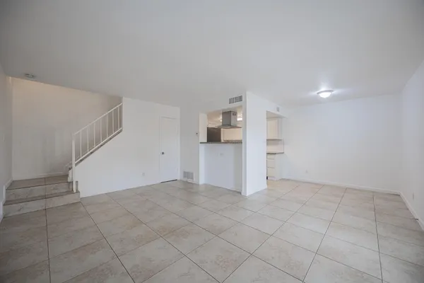 $1,450 | 4615 East Jones Avenue, Phoenix, AZ 85040