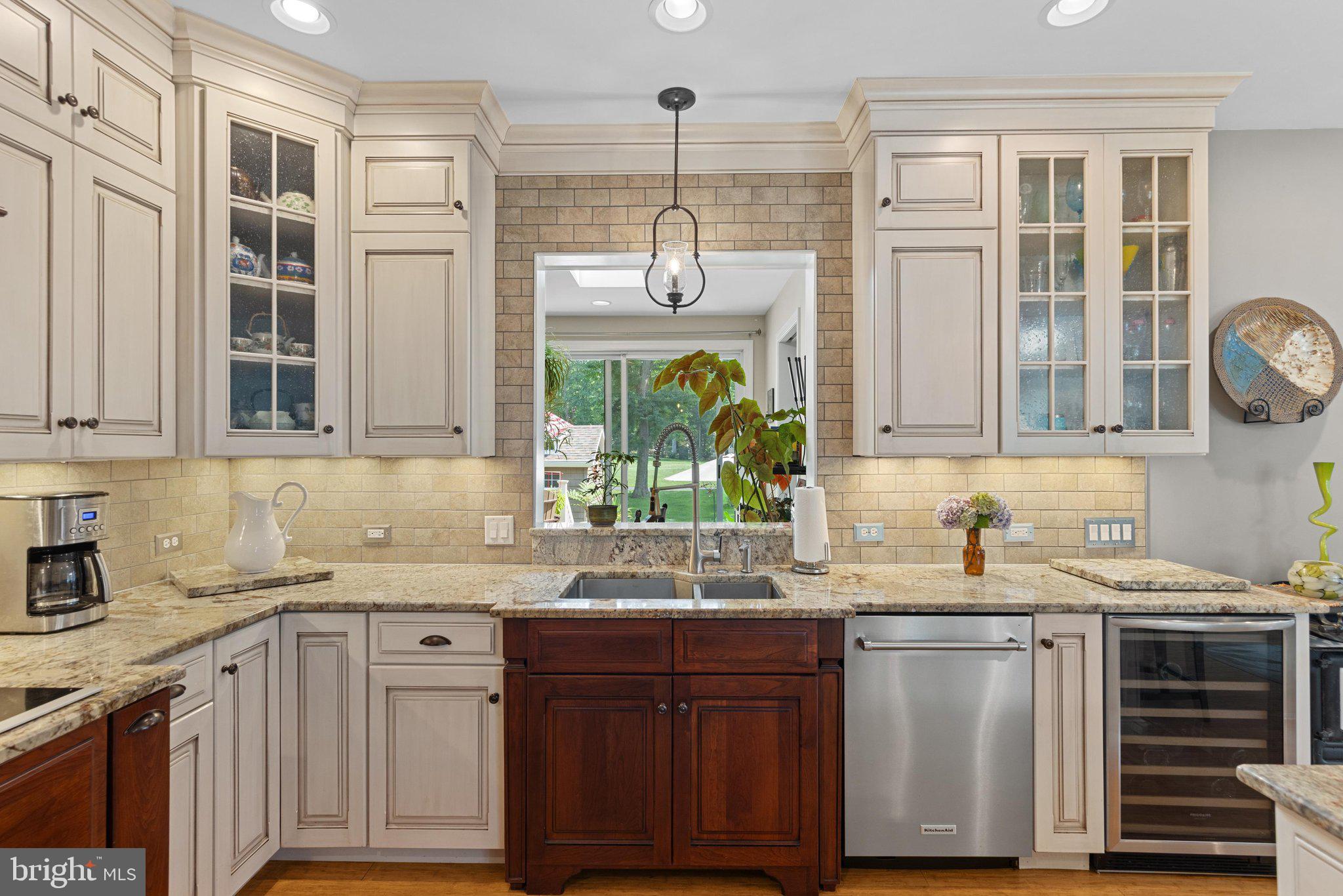 38 Battersea Road Ocean Pines, MD 21811 - Photo 23 of 110 Two tone cabinetry