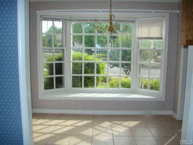 2933 Faversham Place Raleigh, NC 27604 - Photo 3 of 9 Dining Room