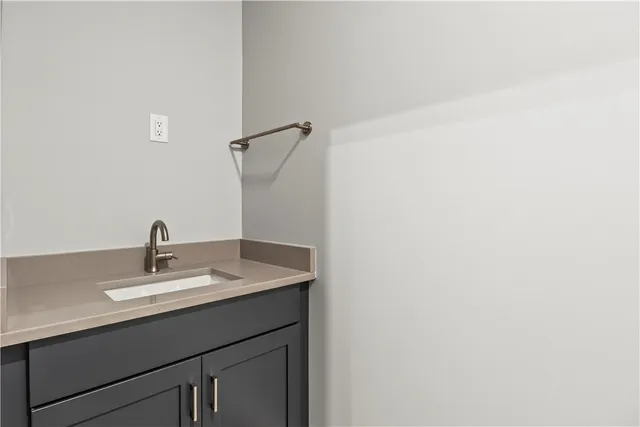 $519,900 | 75 Chase Meadow Trail, Mendon, NY 14472