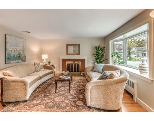 11 Enslin Road Needham, MA 02492 - Photo 5 of 28