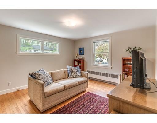11 Enslin Road Needham, MA 02492 - Photo 9 of 28