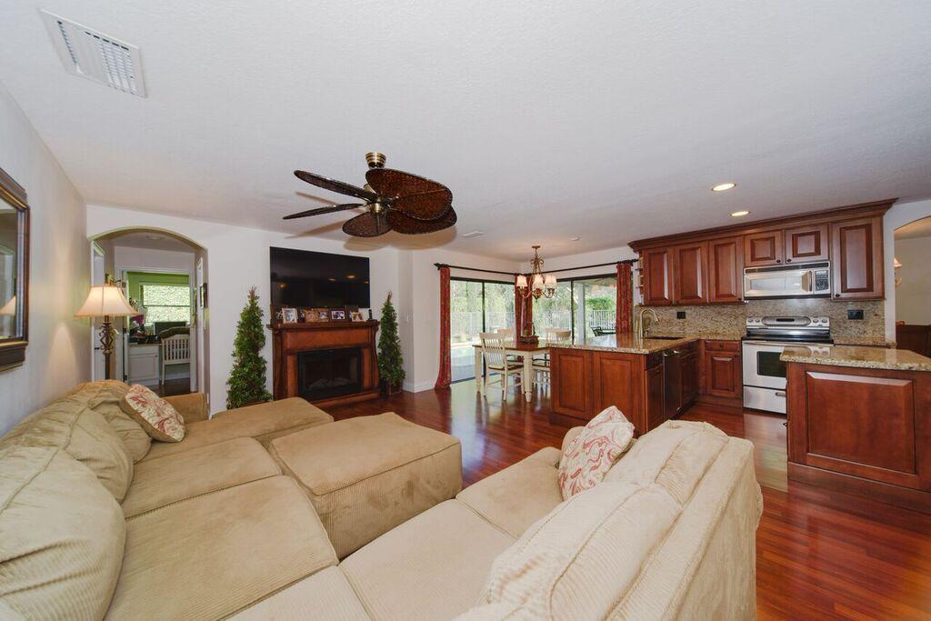 2408 Northwest 32nd Street Boca Raton, FL 33431 - Photo 9 of 34 MLS-1126_preview