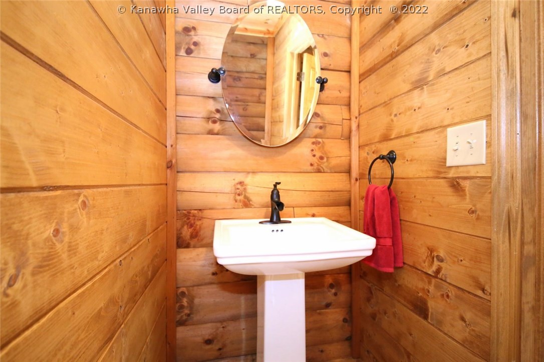 4235 Poca River Road South Poca, WV 25159 - Photo 26 of 30 Gallery Image 26