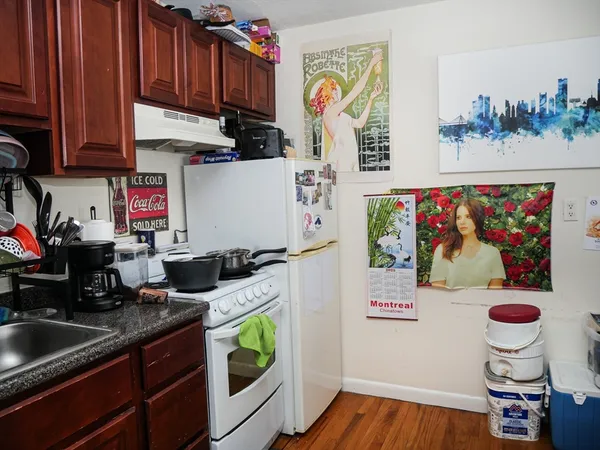 $1,995 | 1027 Commonwealth Avenue, Unit 33, Boston, MA 02215