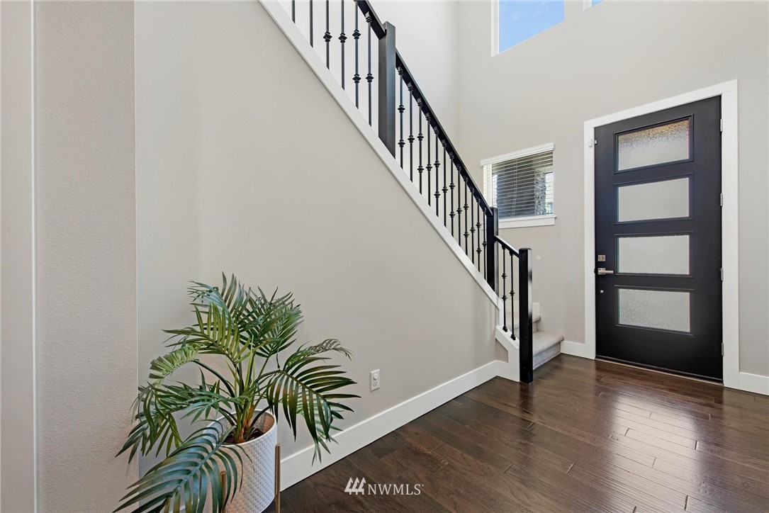4422 181st Street Southeast Bothell, WA 98012 - Photo 2 of 22