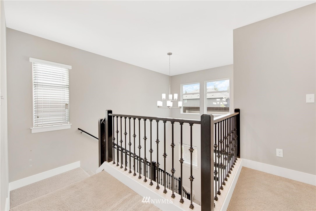 4422 181st Street Southeast Bothell, WA 98012 - Photo 11 of 22