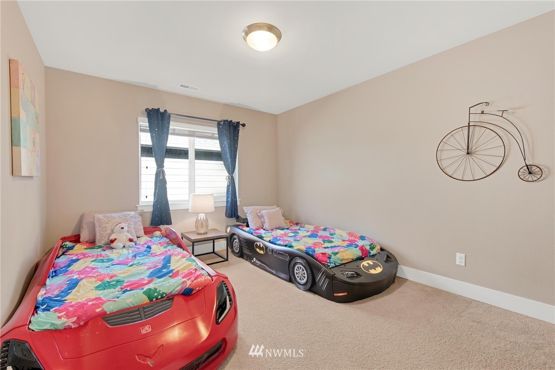 4422 181st Street Southeast Bothell, WA 98012 - Photo 15 of 22