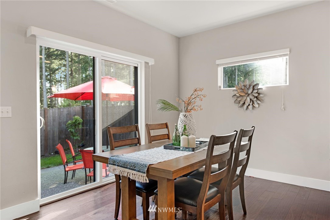 4422 181st Street Southeast Bothell, WA 98012 - Photo 5 of 22