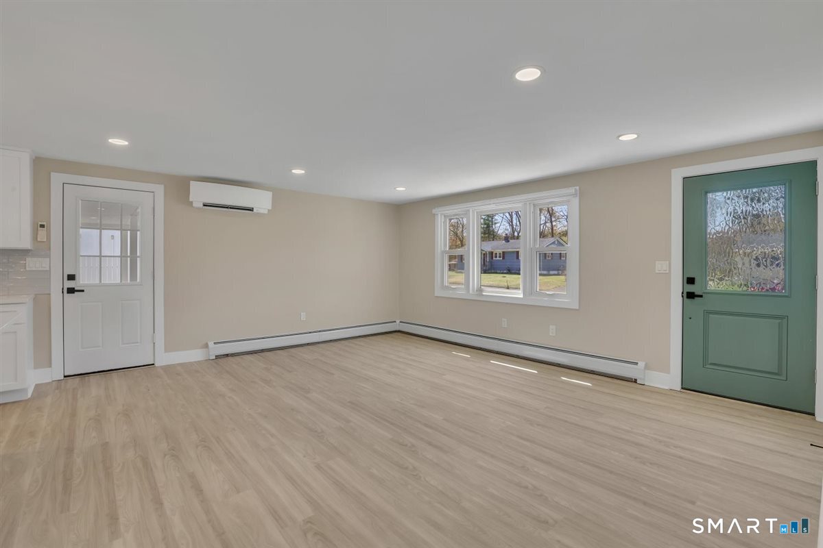 3 Marble Road Enfield, CT 06082 - Photo 14 of 40