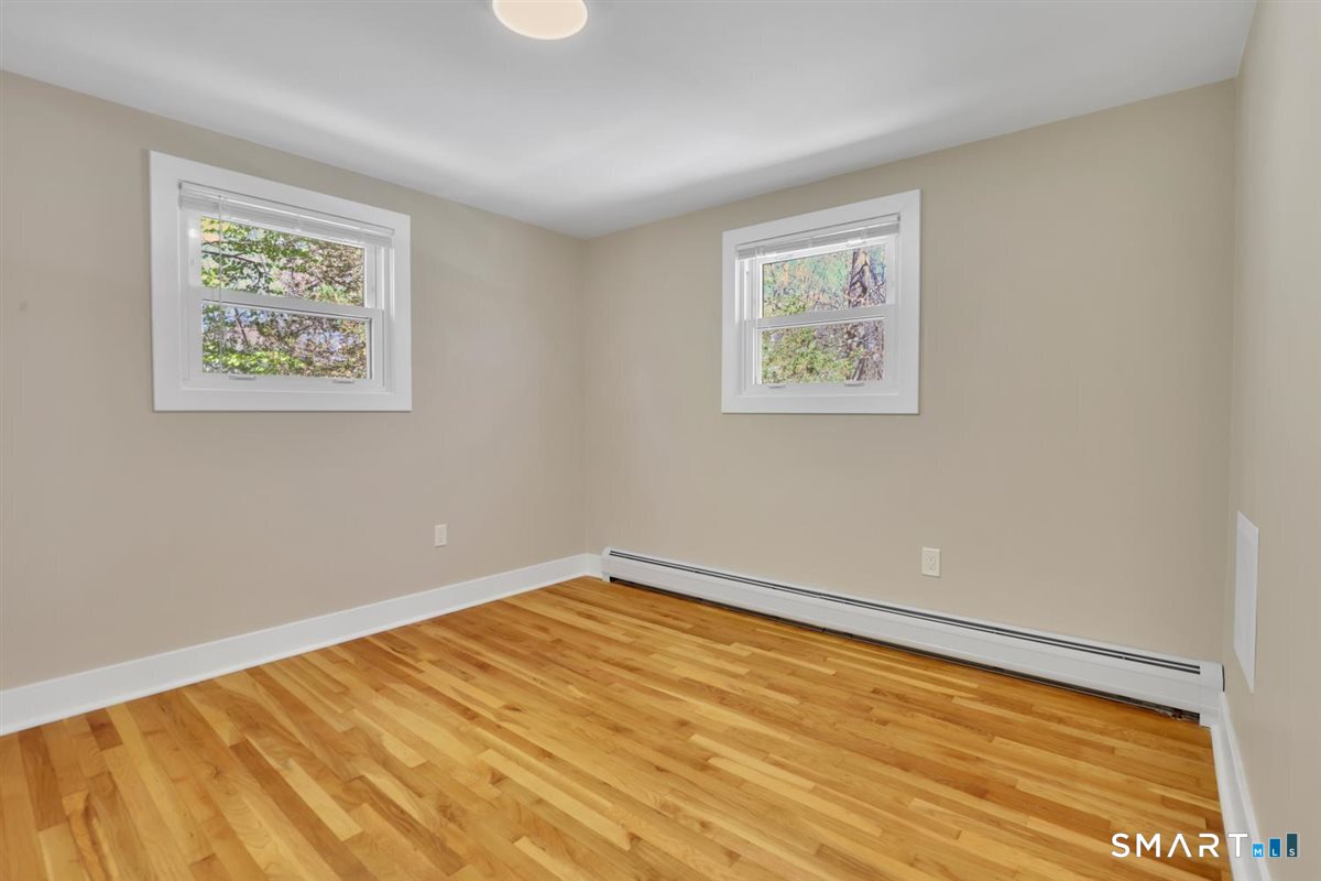3 Marble Road Enfield, CT 06082 - Photo 27 of 40