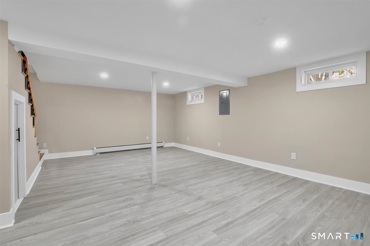 3 Marble Road Enfield, CT 06082 - Photo 30 of 40