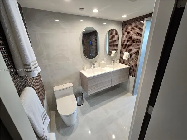 $5,550 | 11113 Biscayne Boulevard, Unit 854, Miami, FL 33181