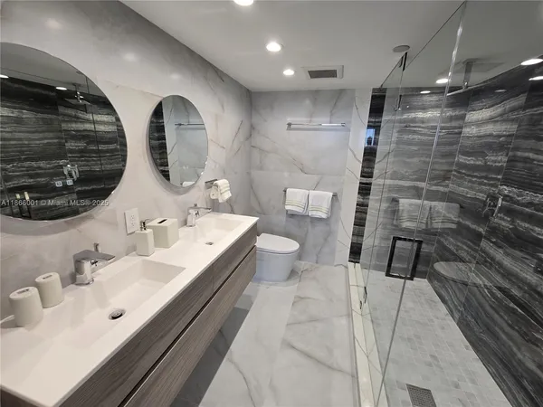 $5,550 | 11113 Biscayne Boulevard, Unit 854, Miami, FL 33181