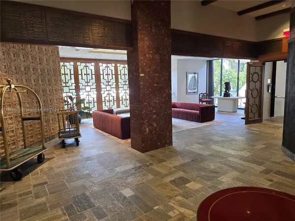 $5,550 | 11113 Biscayne Boulevard, Unit 854, Miami, FL 33181