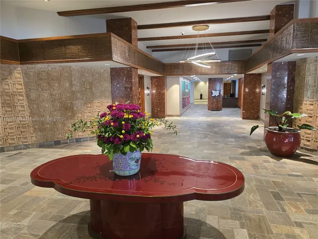 $5,550 | 11113 Biscayne Boulevard, Unit 854, Miami, FL 33181