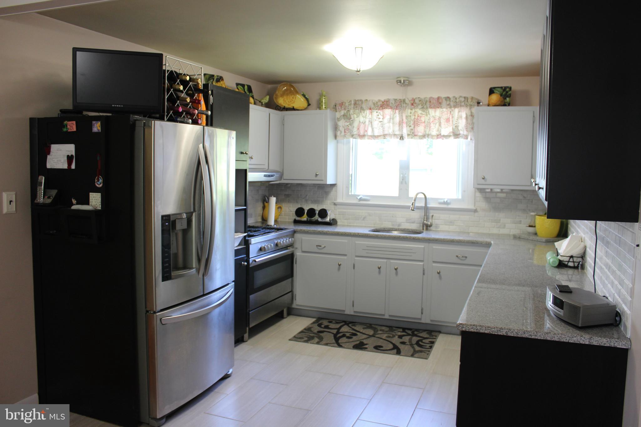 2137 Colony Road Jamison, PA 18929 - Photo 11 of 30