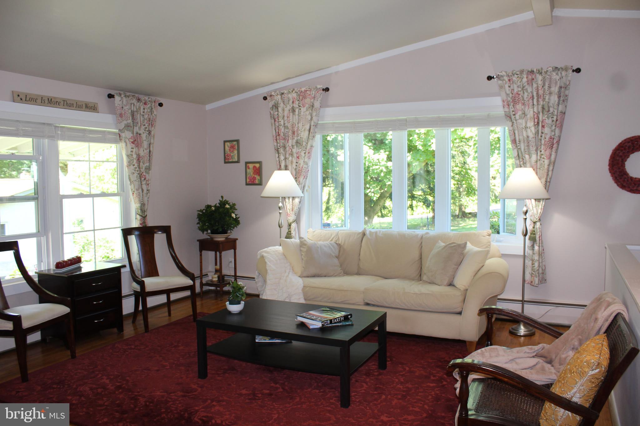 2137 Colony Road Jamison, PA 18929 - Photo 3 of 30