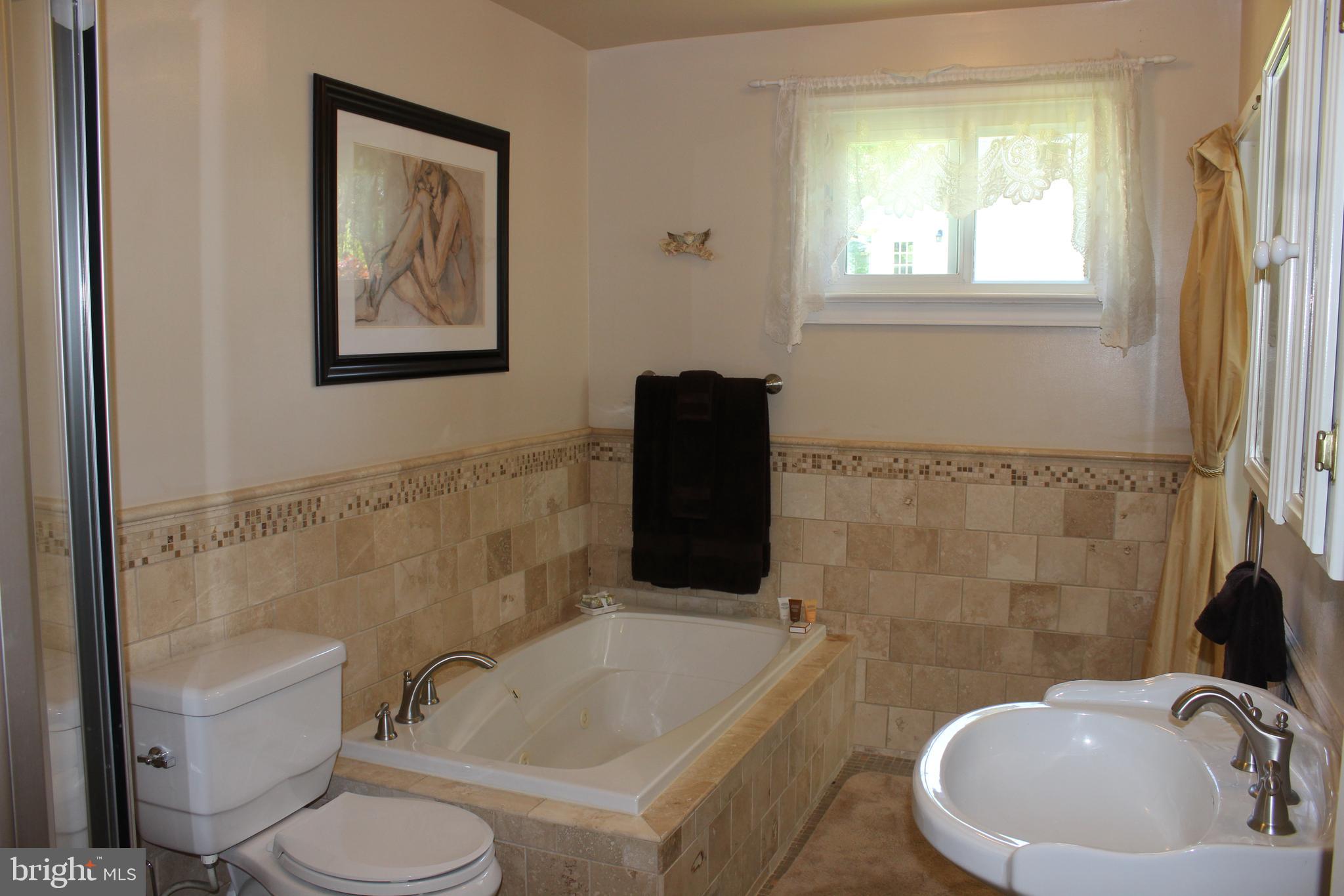 2137 Colony Road Jamison, PA 18929 - Photo 22 of 30