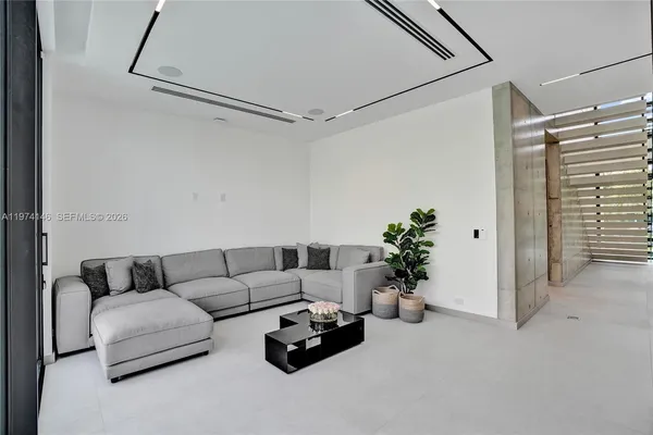 $7,495,000 | 1379 Northeast 104th Street, Miami Shores, FL 33138