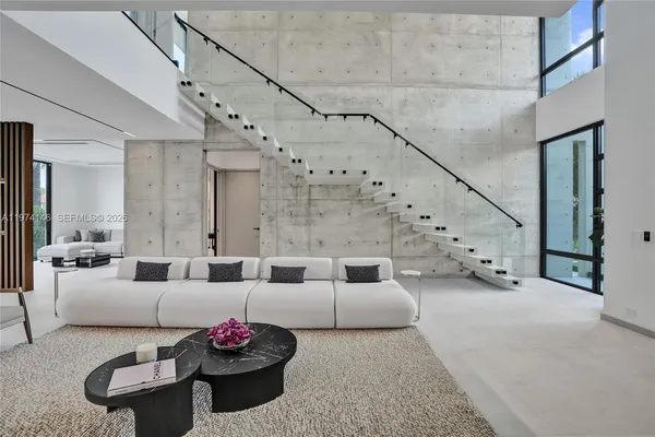 $7,495,000 | 1379 Northeast 104th Street, Miami Shores, FL 33138