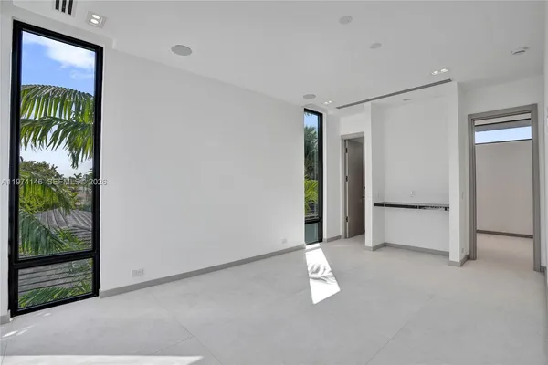 $7,495,000 | 1379 Northeast 104th Street, Miami Shores, FL 33138