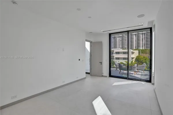 $7,495,000 | 1379 Northeast 104th Street, Miami Shores, FL 33138