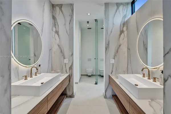 $7,495,000 | 1379 Northeast 104th Street, Miami Shores, FL 33138